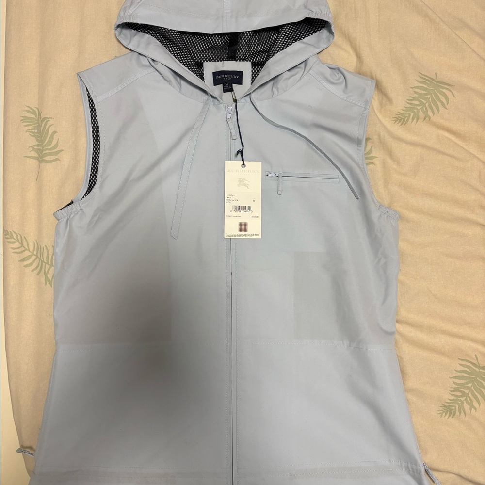 100% Authentic NWT Burberry light powder baby blue Hooded vest golf Jacket